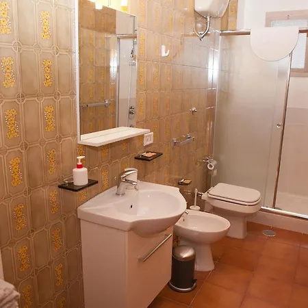 Maipiusenza House *